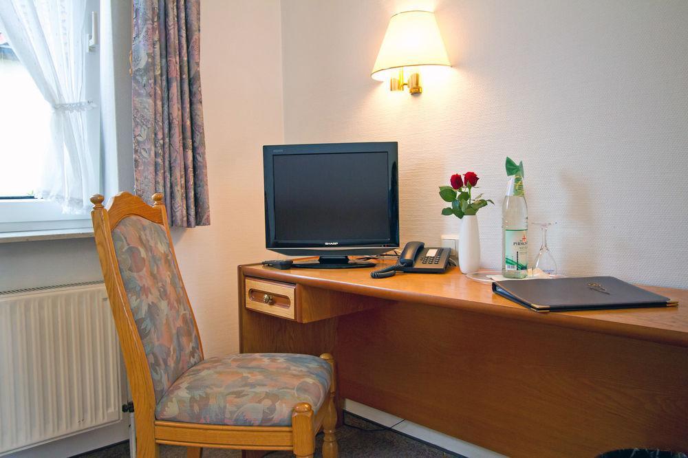 Hotel Schaper Целле Экстерьер фото