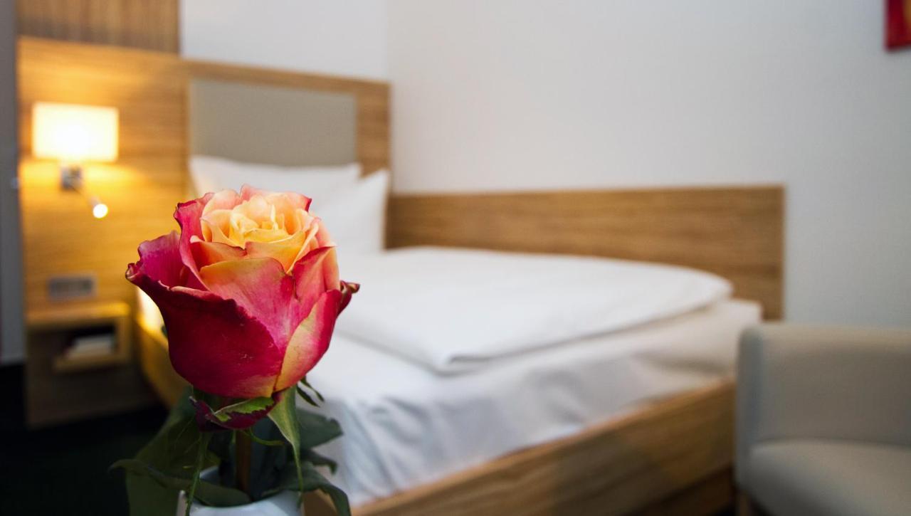 Hotel Schaper Целле Экстерьер фото